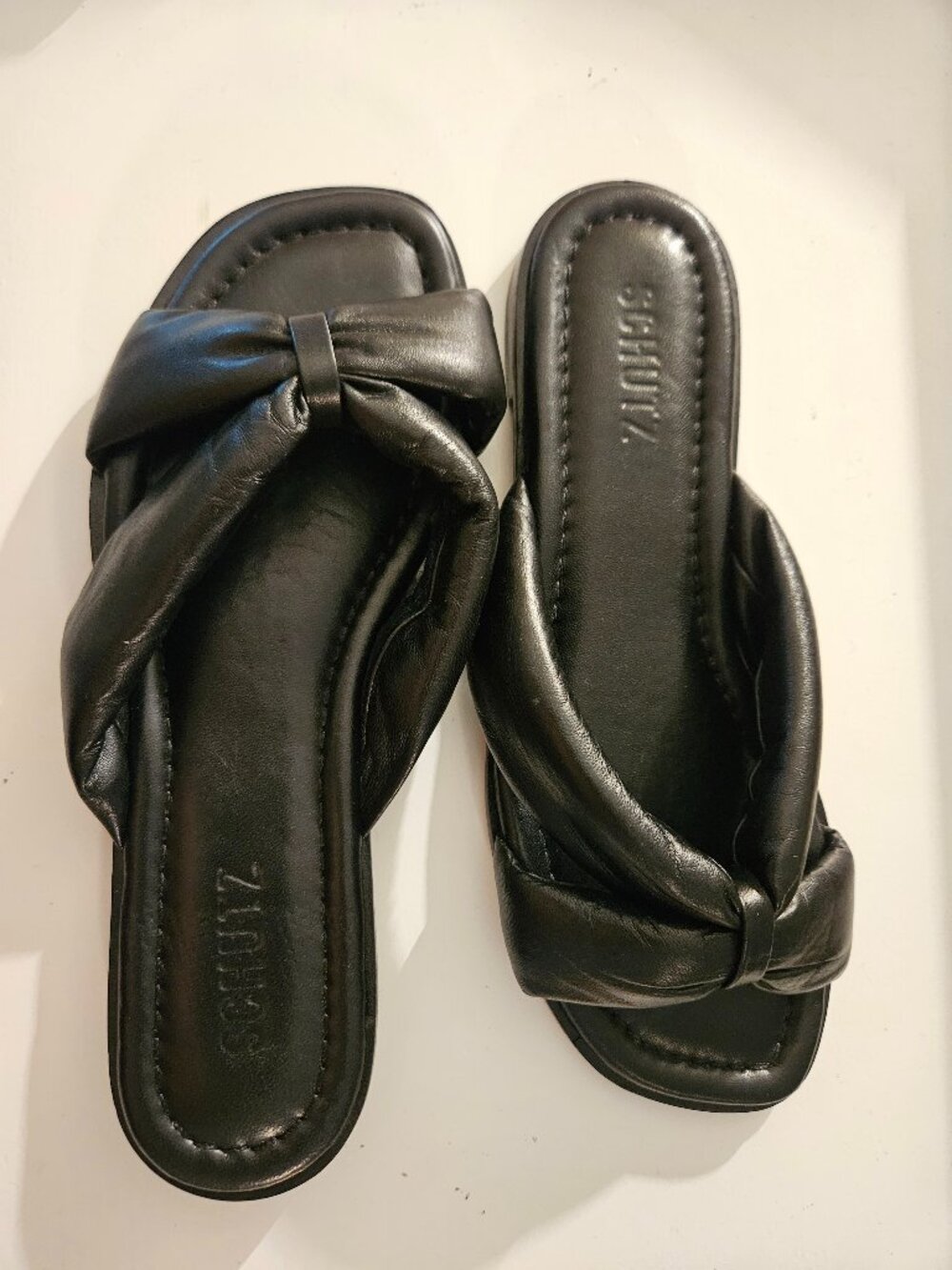 Schutz Fairy Leather Flat Sandals Black 7 Criss Cross Slide Slip-On